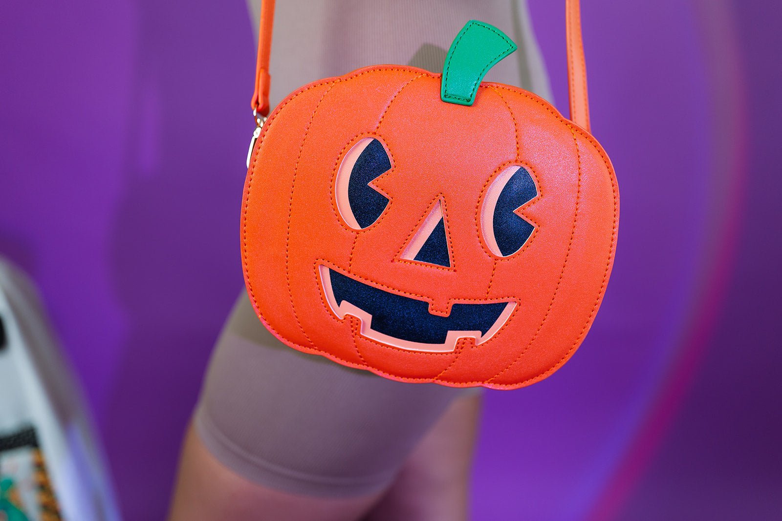 Pumpkin Treat Bag - Halloween PDF Crochet Pattern -